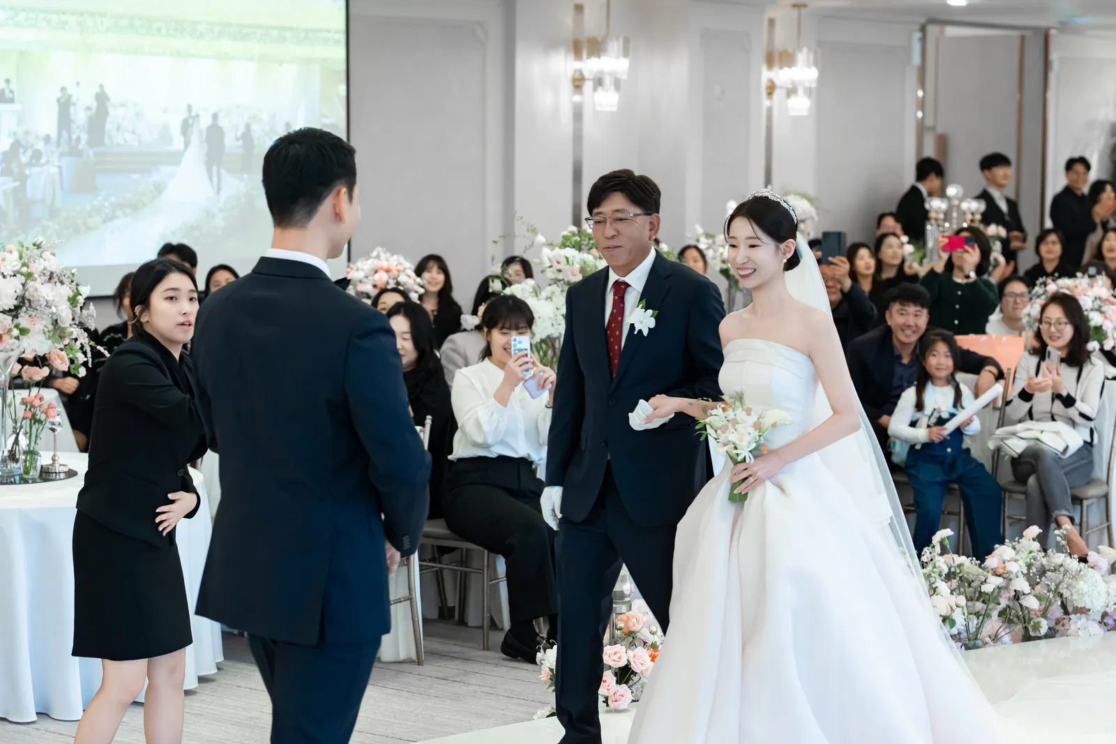 하얀스냅 본식스냅 포트폴리오 현장 기록 촬영 사진,월드컵컨벤션본식스냅, 밝은홀본식스냅, 신부입장